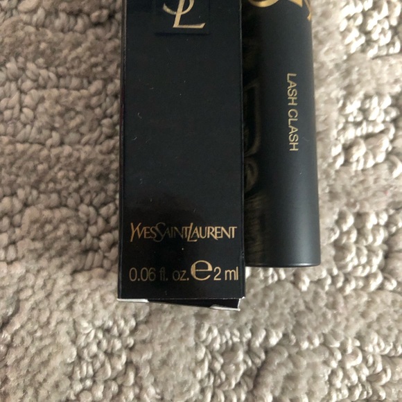 YSL Lash Clash Mascara volume extreme 2ml - Picture 2 of 8